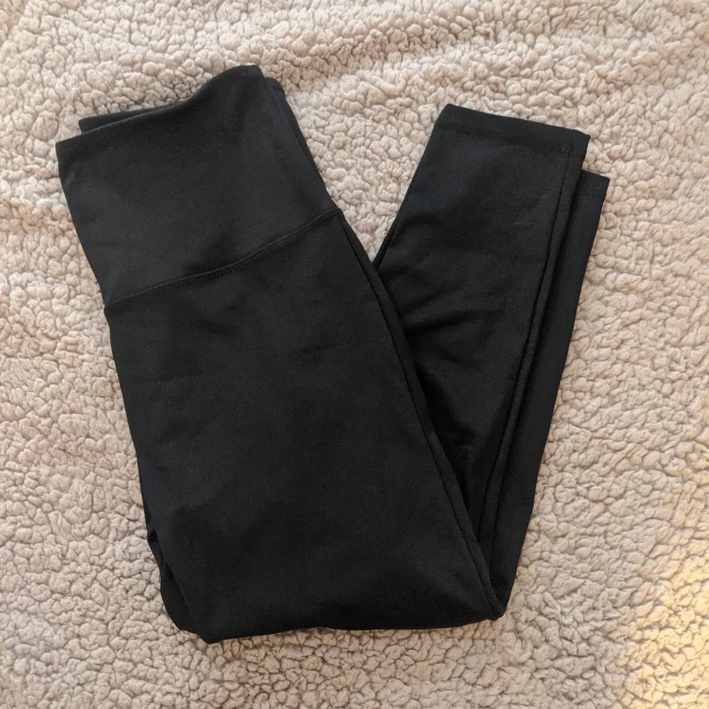 Marika Ava Performance Slim Capri